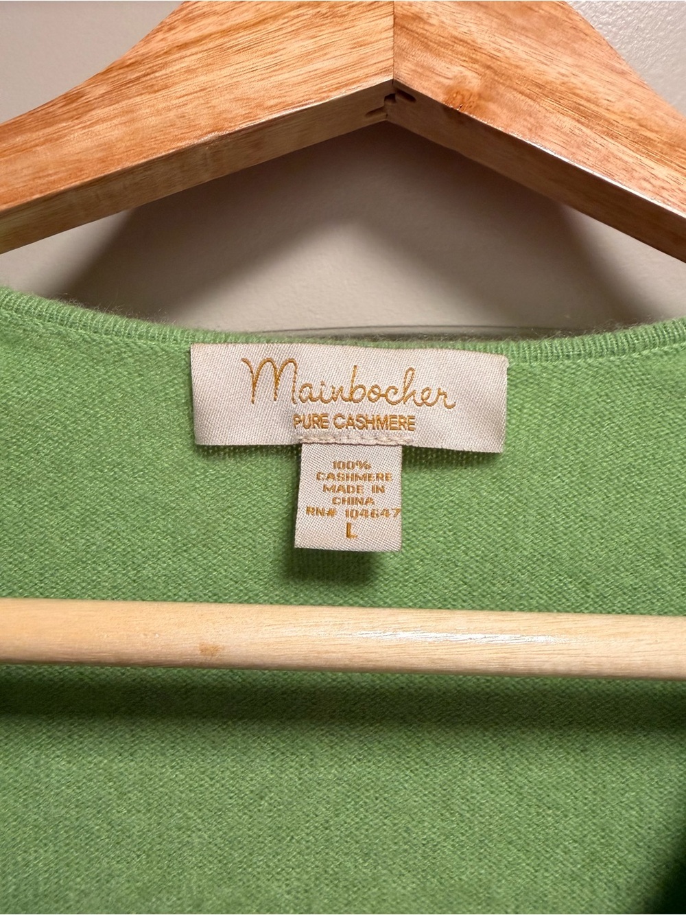 Mainbocher Pure Cashmere V-Neck Sweater Size L Green 100% Cashmere Pullover - Picture 4 of 7